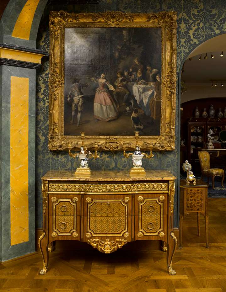 Commode, so-called commode à la grecque